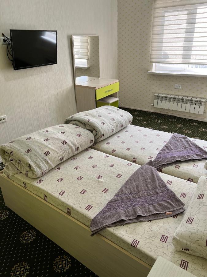 Anisa- Hostel ドゥシャンベ エクステリア 写真